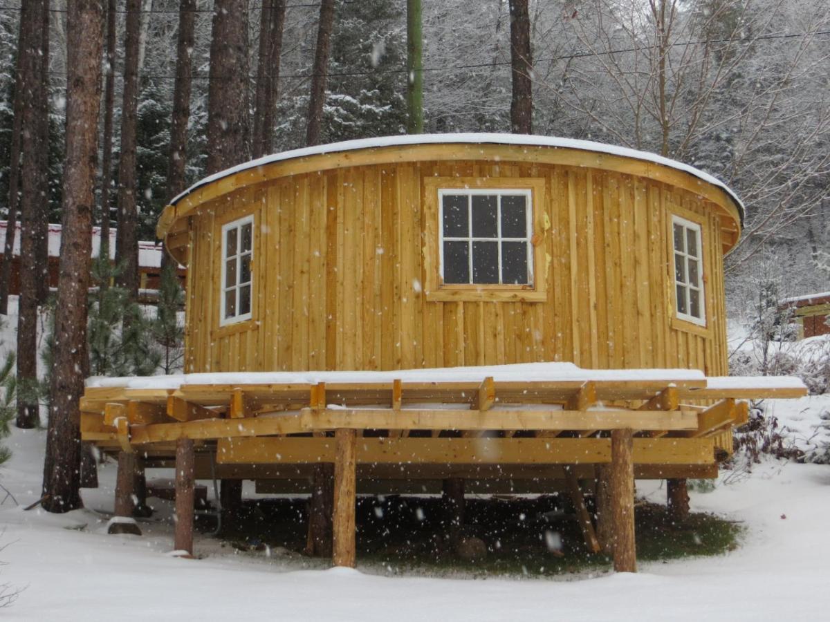 La Maison Sous Les Arbres Saint Roch de Mekinac 外观 照片